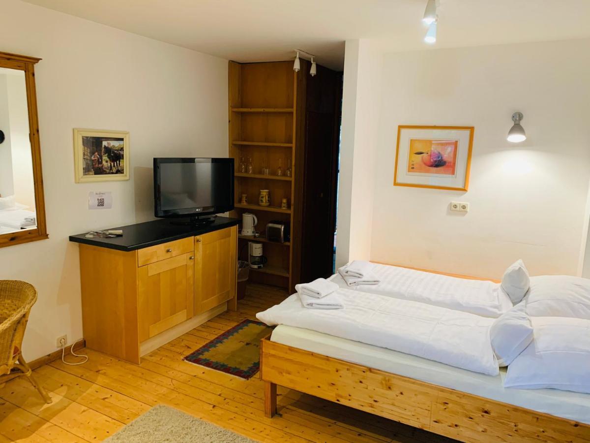 Welschneudorf Landhotel Rueckerhof מראה חיצוני תמונה