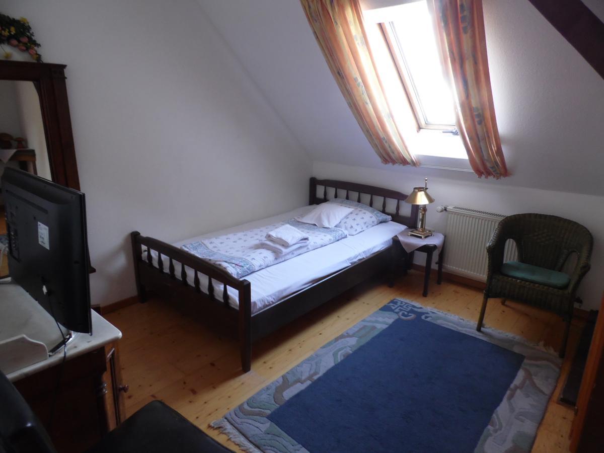 Welschneudorf Landhotel Rueckerhof מראה חיצוני תמונה